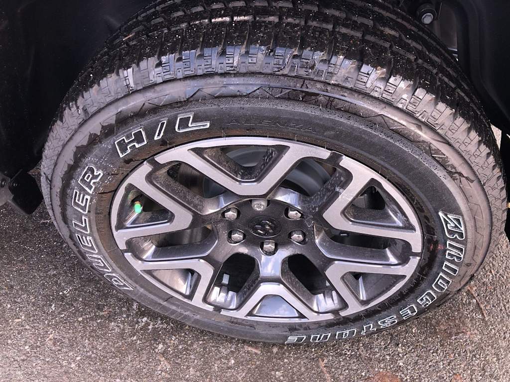 Thumbnail: 2025 RAM 1500 - 26