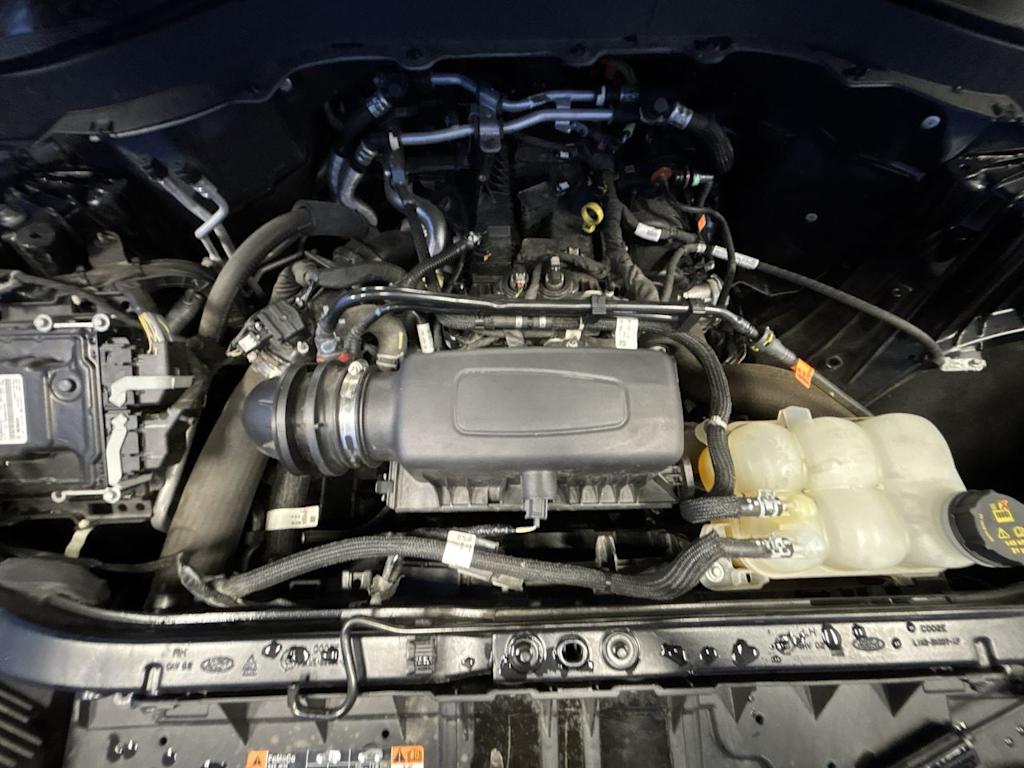 Thumbnail: 2022 Ford Explorer - 9