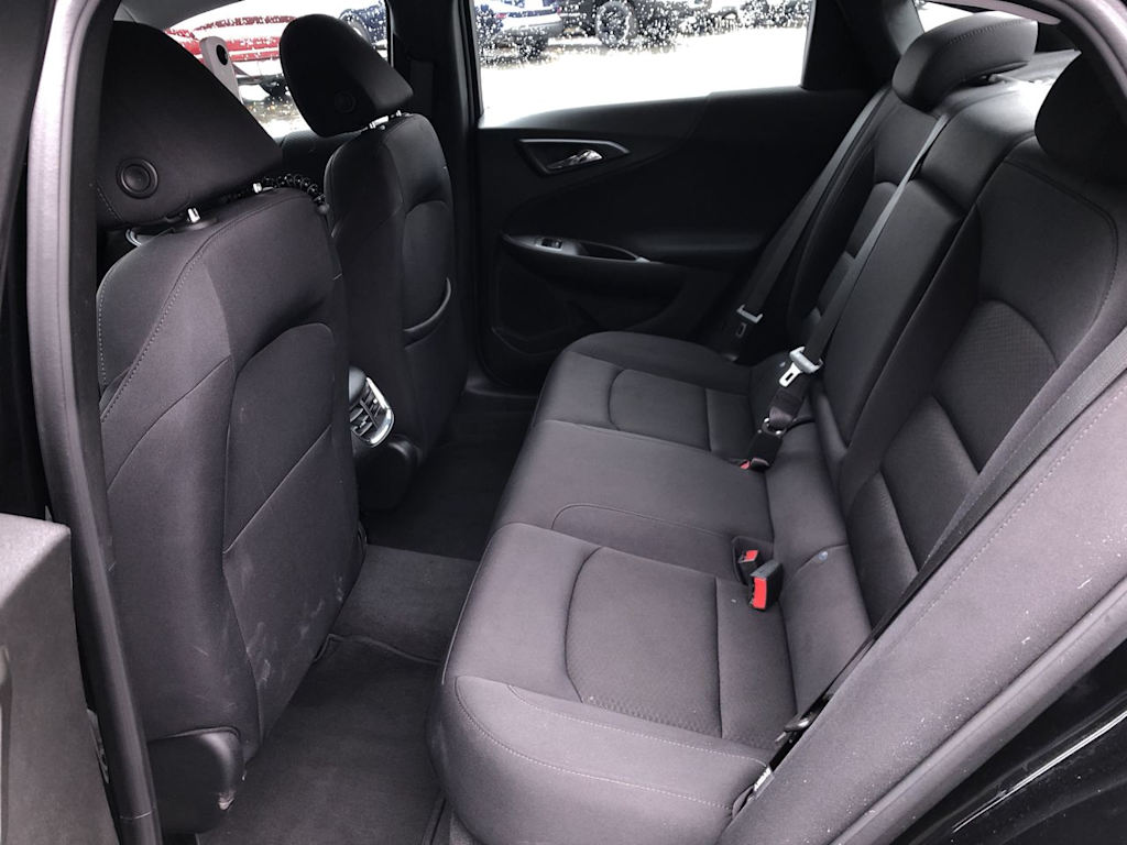 Thumbnail: 2023 Chevrolet Malibu - 11