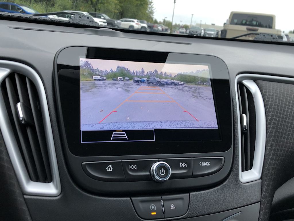 Thumbnail: 2023 Chevrolet Malibu - 29