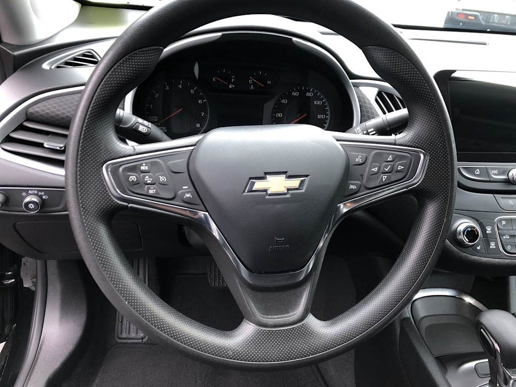 Thumbnail: 2023 Chevrolet Malibu - 2