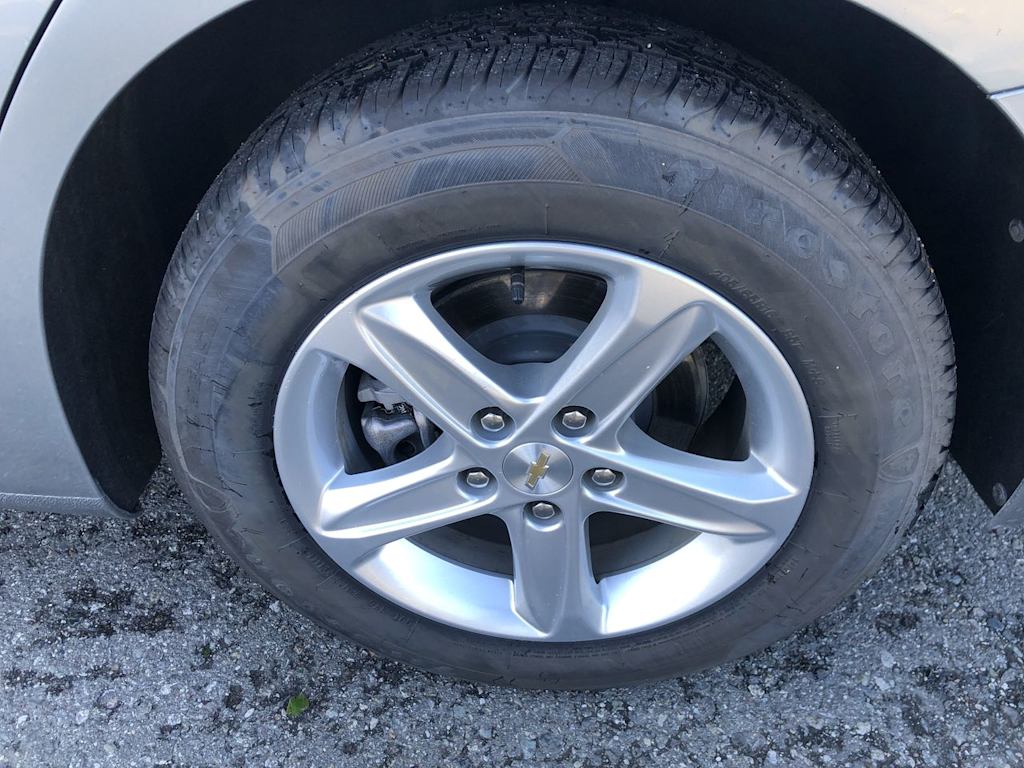 Thumbnail: 2024 Chevrolet Malibu - 8