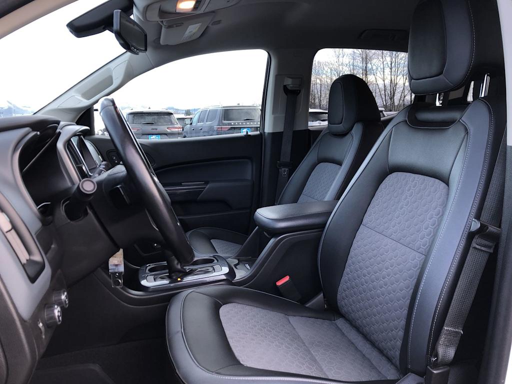 Thumbnail: 2017 Chevrolet Colorado - 10