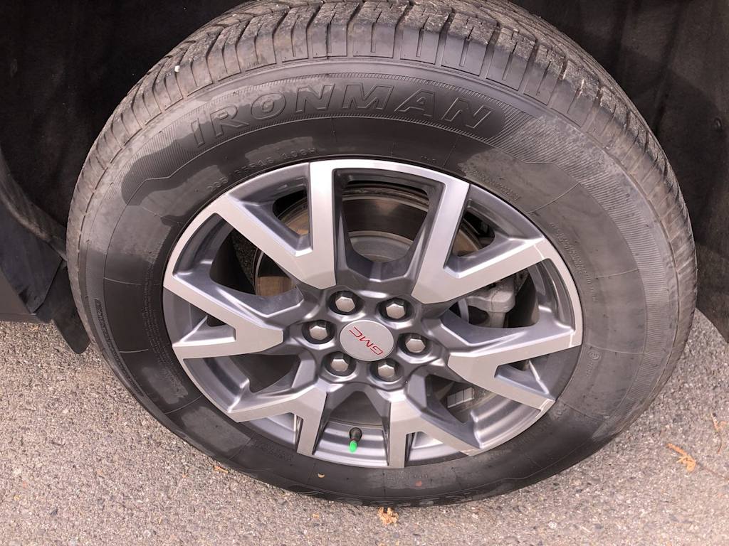 Thumbnail: 2023 GMC Acadia - 8