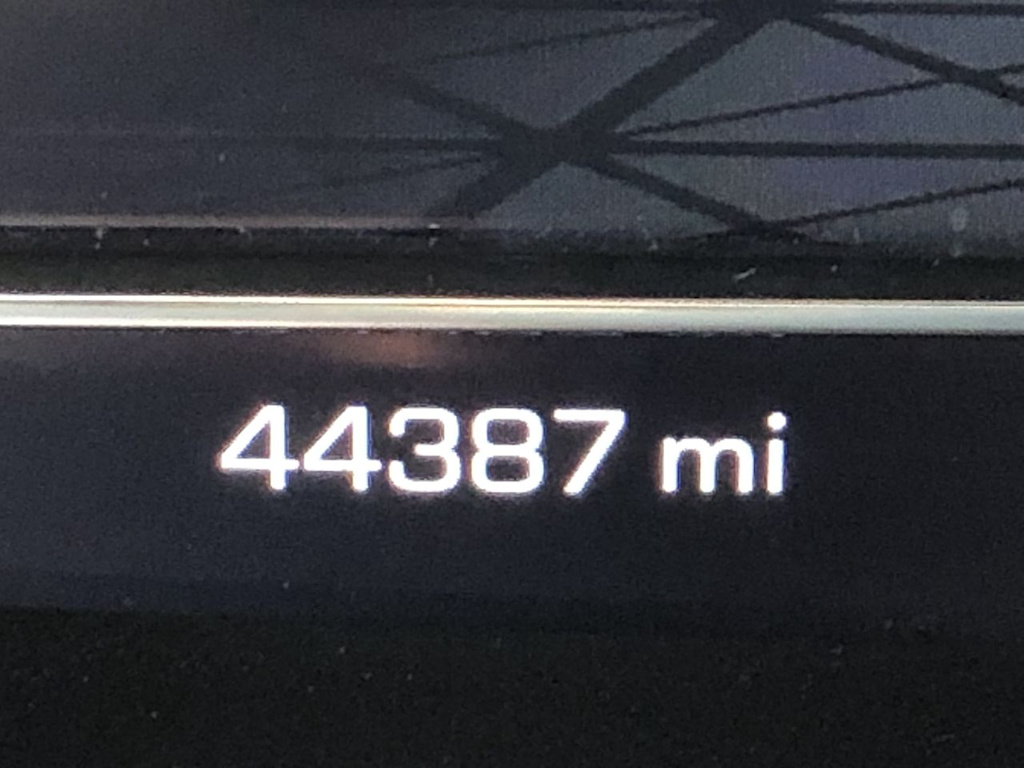 Thumbnail: 2022 GMC Yukon - 28