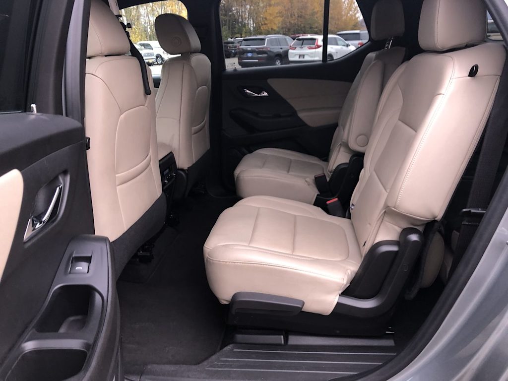 Thumbnail: 2023 Chevrolet Traverse - 11