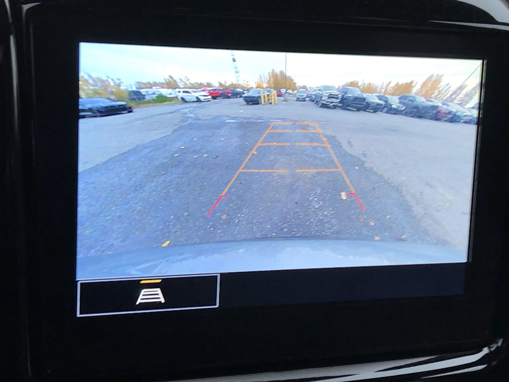 Thumbnail: 2023 Chevrolet Traverse - 29