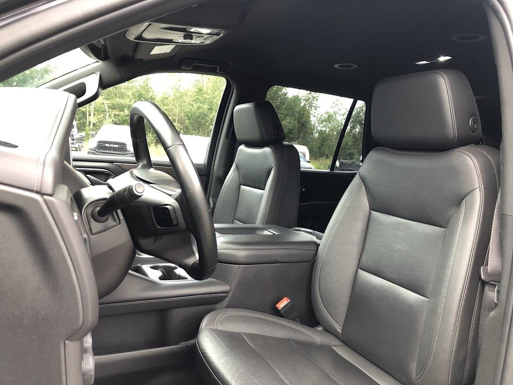 Thumbnail: 2023 Chevrolet Tahoe - 10