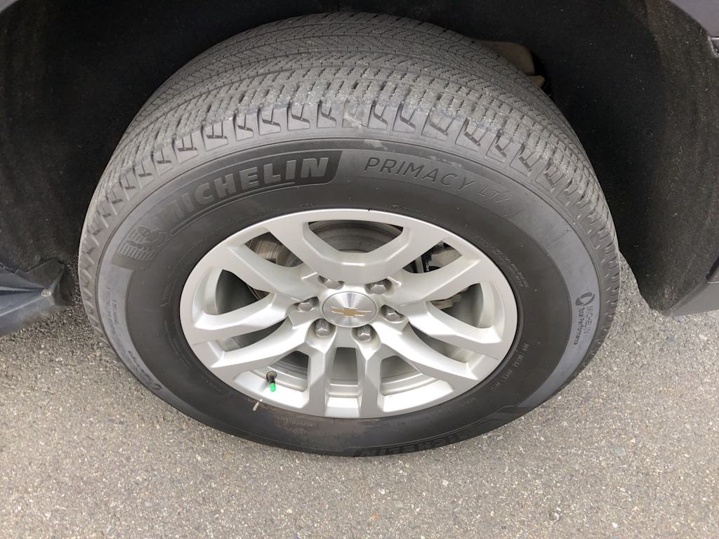 Thumbnail: 2023 Chevrolet Tahoe - 8