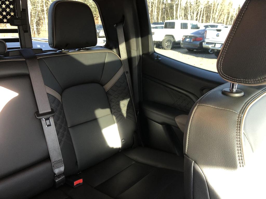 Thumbnail: 2023 GMC Canyon - 31