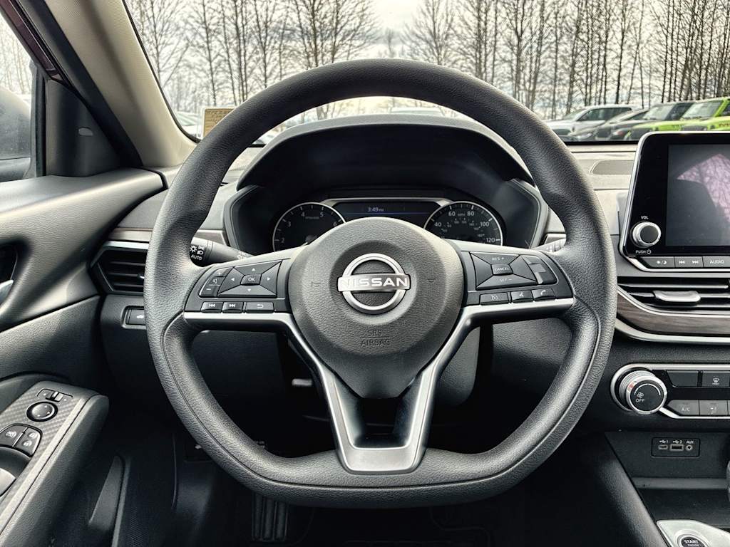 Thumbnail: 2024 Nissan Altima - 2