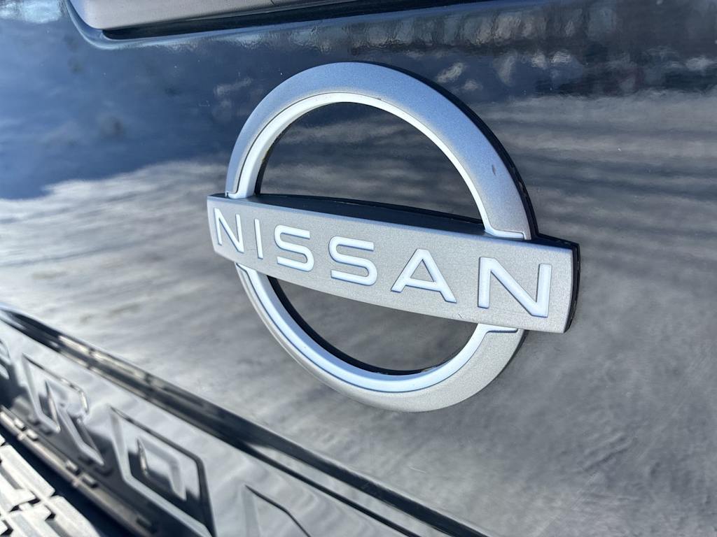 Thumbnail: 2024 Nissan Frontier - 17