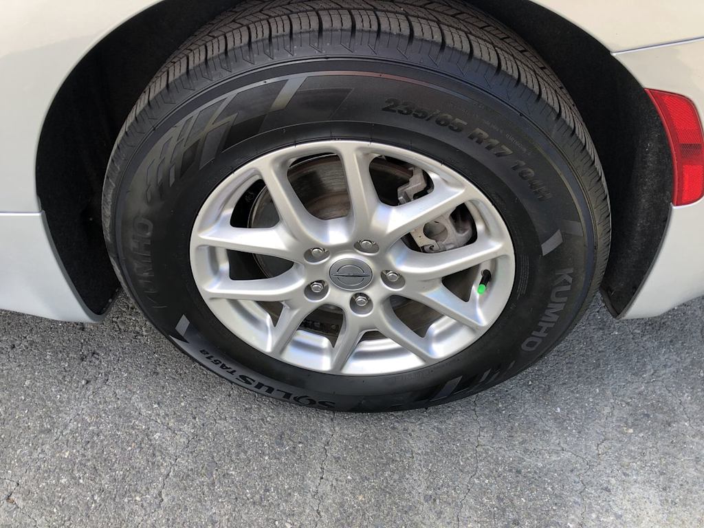 Thumbnail: 2024 Chrysler Pacifica - 8