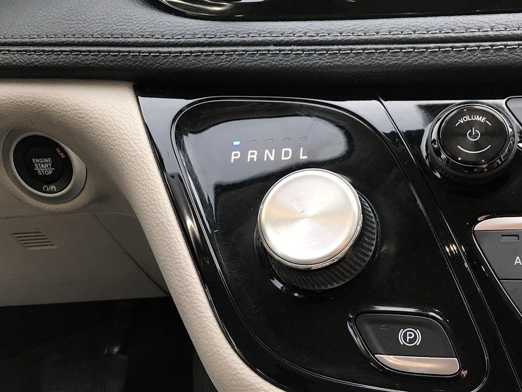 Thumbnail: 2019 Chrysler Pacifica - 27