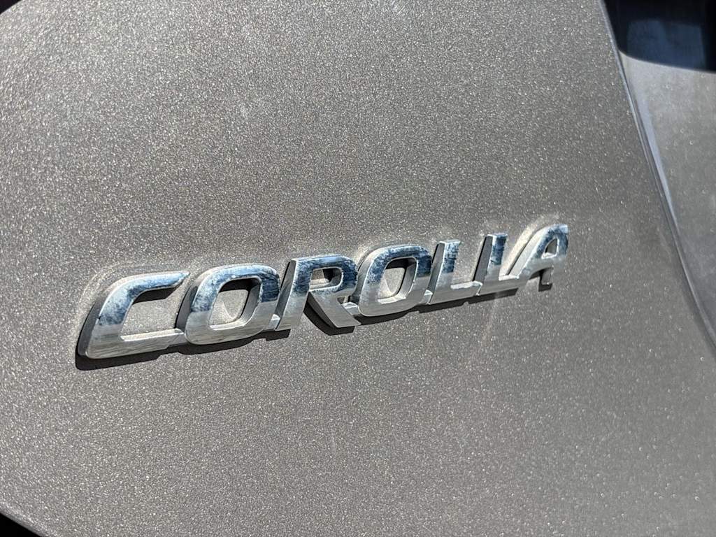 Thumbnail: 2015 Toyota Corolla - 7