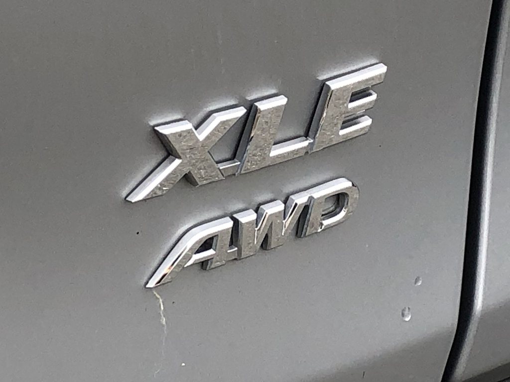 Thumbnail: 2024 Toyota RAV4 - 28