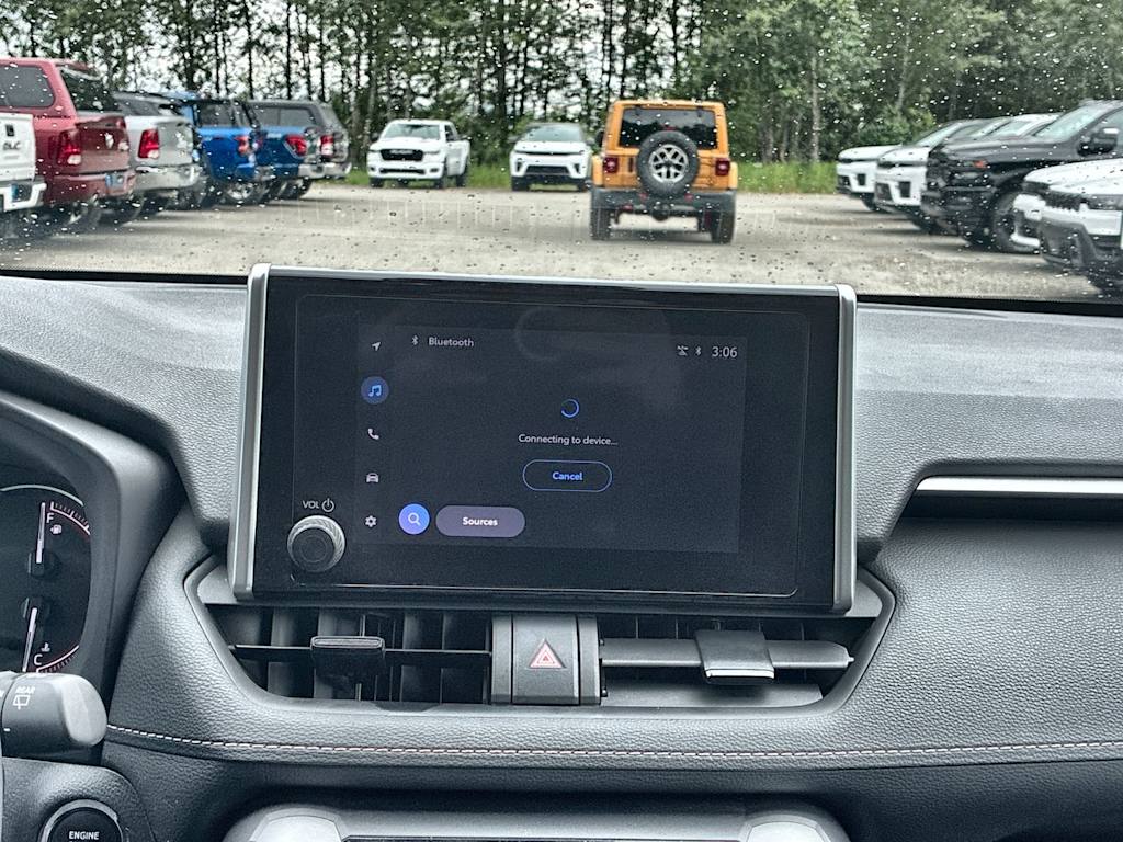 Thumbnail: 2024 Toyota RAV4 - 12