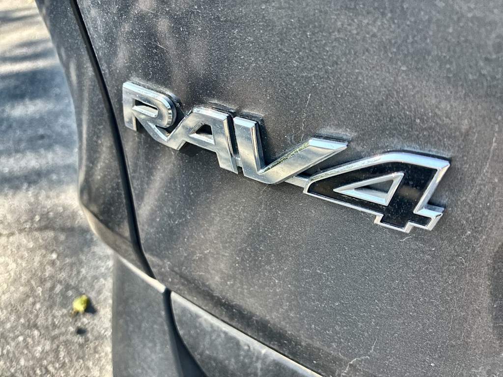 Thumbnail: 2025 Toyota RAV4 - 17