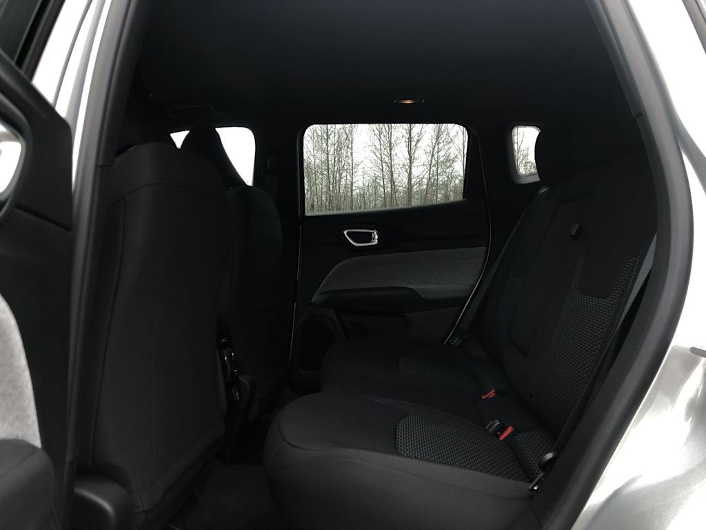 2025 Jeep Compass Sport 11