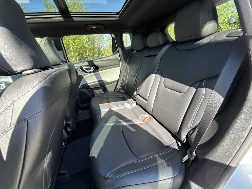 Thumbnail: 2026 Jeep Compass - 11
