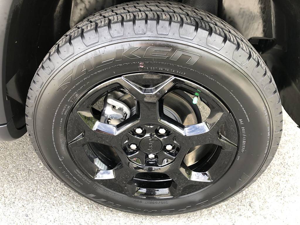 Thumbnail: 2024 Jeep Compass - 8