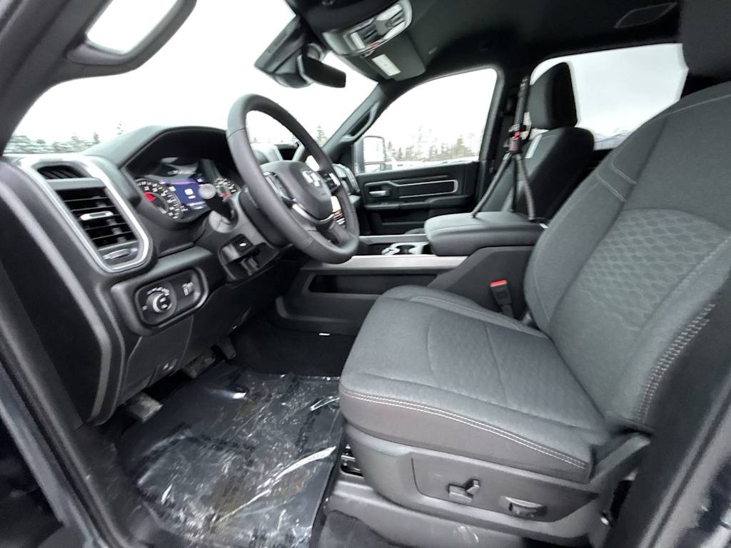 Thumbnail: 2026 RAM 2500 - 10