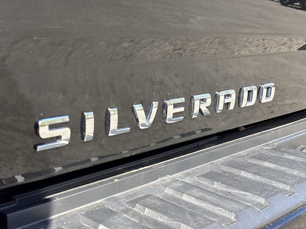 Thumbnail: 2017 Chevrolet Silverado 1500 - 7