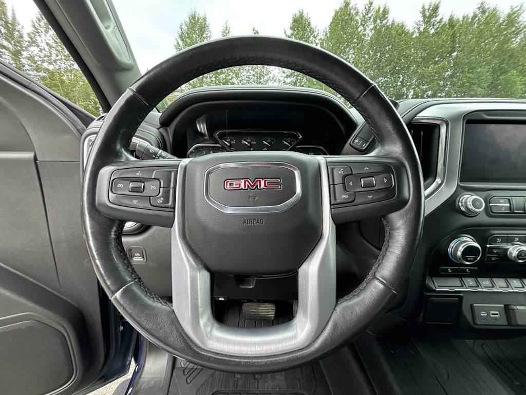 Thumbnail: 2022 GMC Sierra 1500 - 2