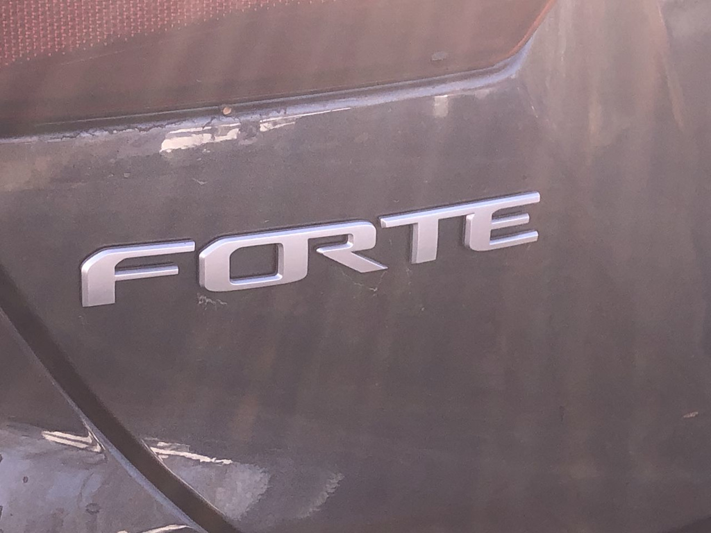 Thumbnail: 2024 Kia Forte - 7