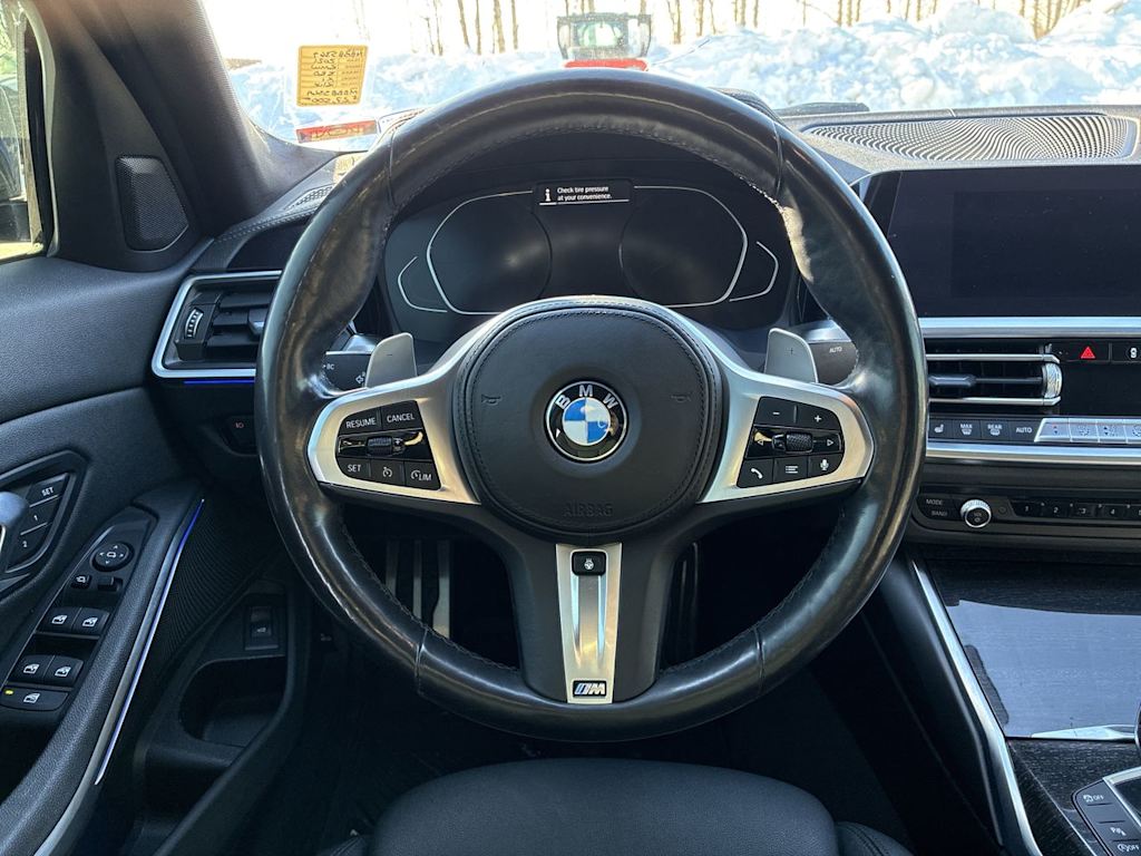 Thumbnail: 2021 BMW 3 Series - 2