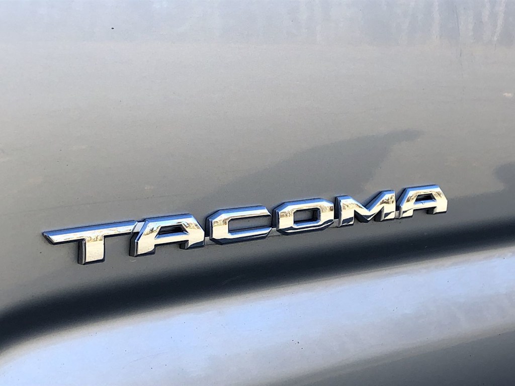 2022 Toyota Tacoma SR5 7