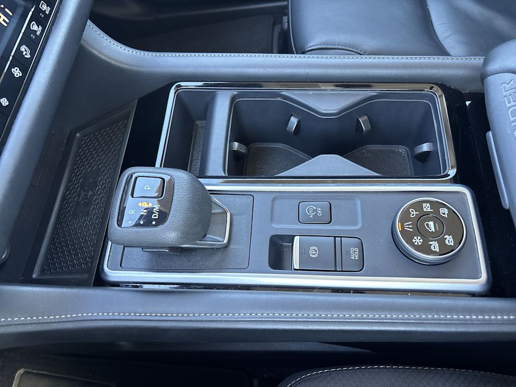 Thumbnail: 2025 Nissan Pathfinder - 13