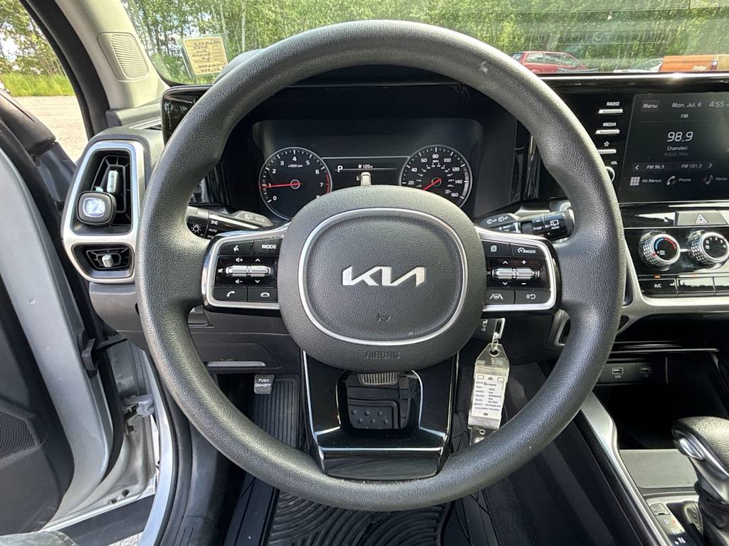 Thumbnail: 2022 Kia Sorento - 2
