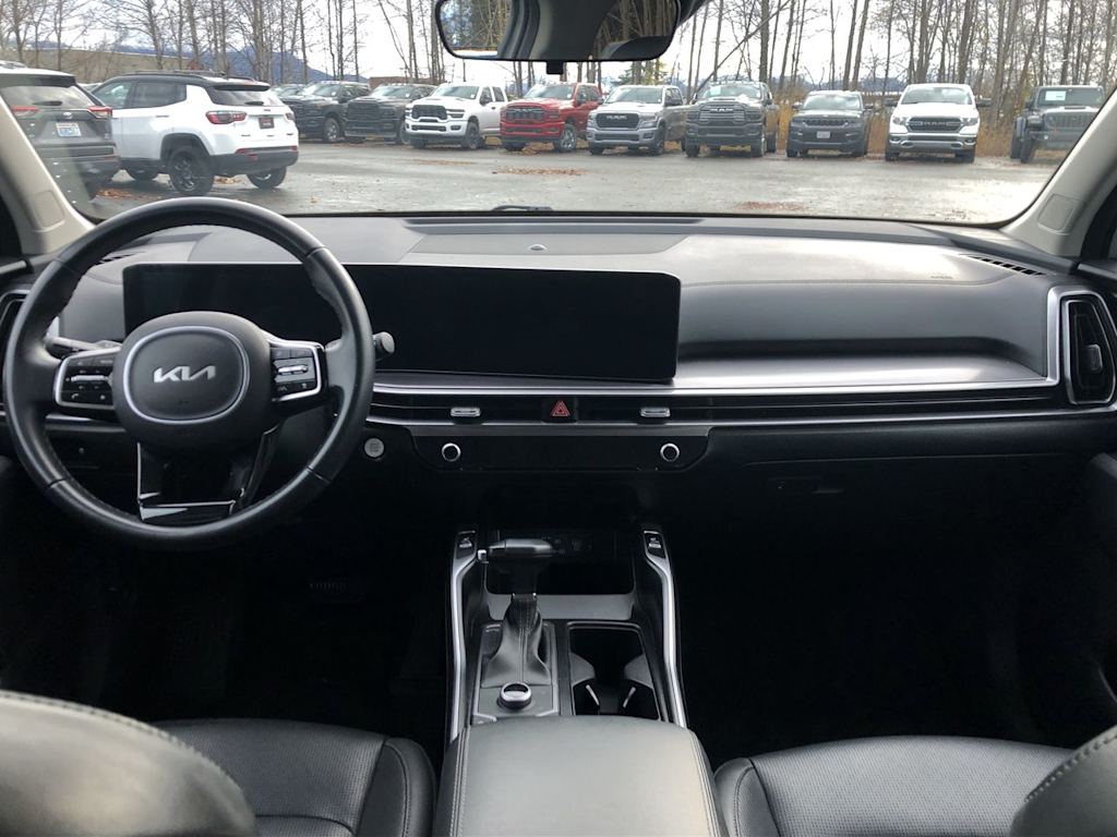 Thumbnail: 2024 Kia Sorento - 2