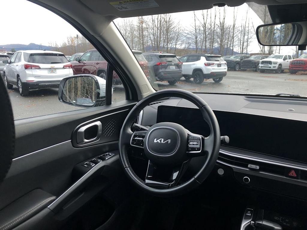 Thumbnail: 2024 Kia Sorento - 10