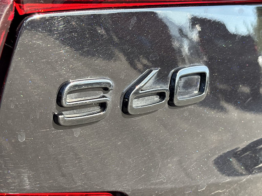 Thumbnail: 2024 Volvo S60 - 7
