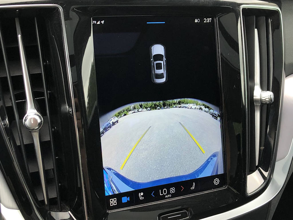 Thumbnail: 2024 Volvo S60 - 28