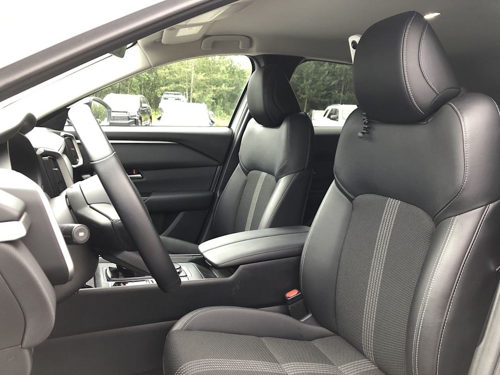 Thumbnail: 2025 Mazda CX-50 - 11