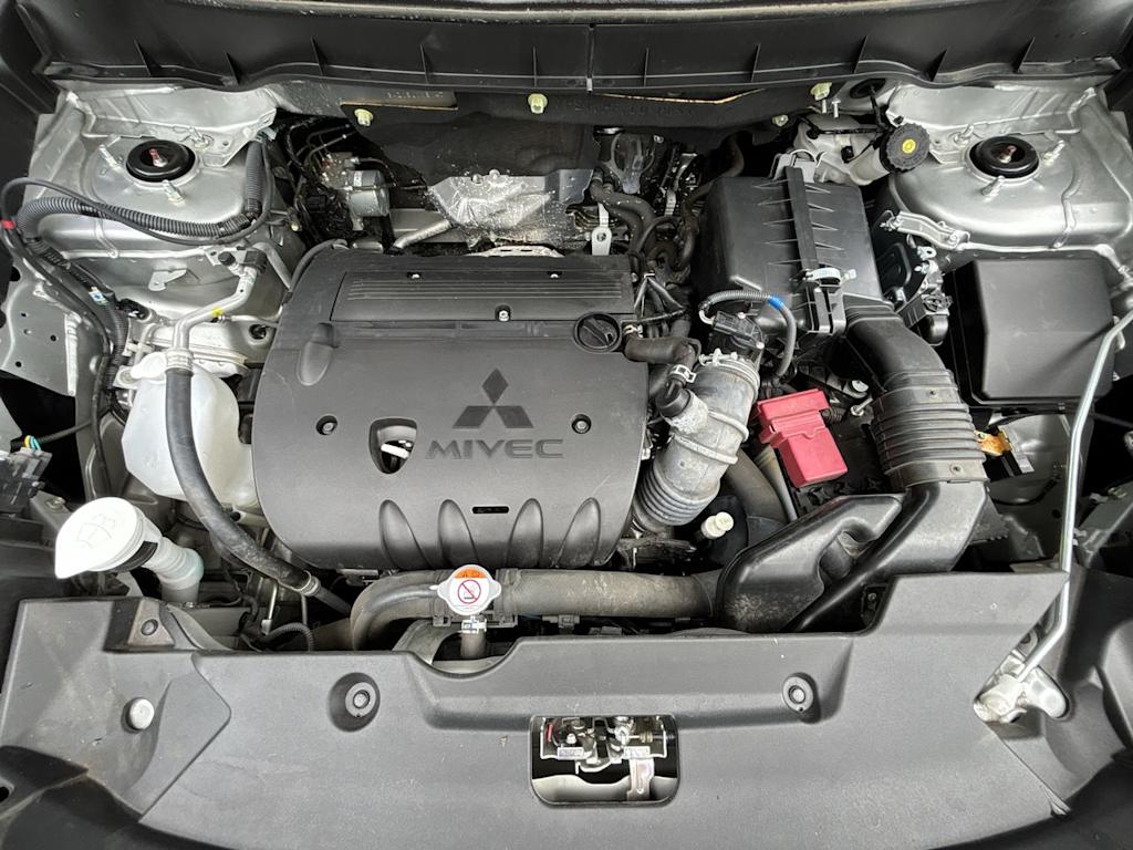 Thumbnail: 2025 Mitsubishi Outlander Sport - 9