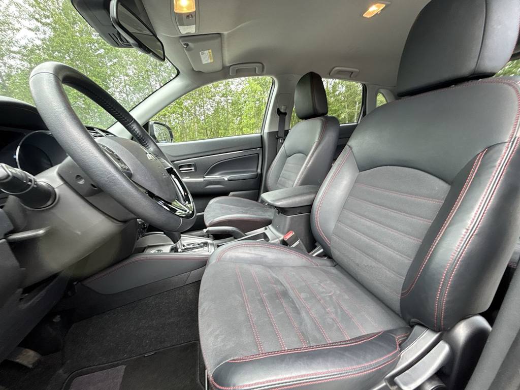 Thumbnail: 2025 Mitsubishi Outlander Sport - 10