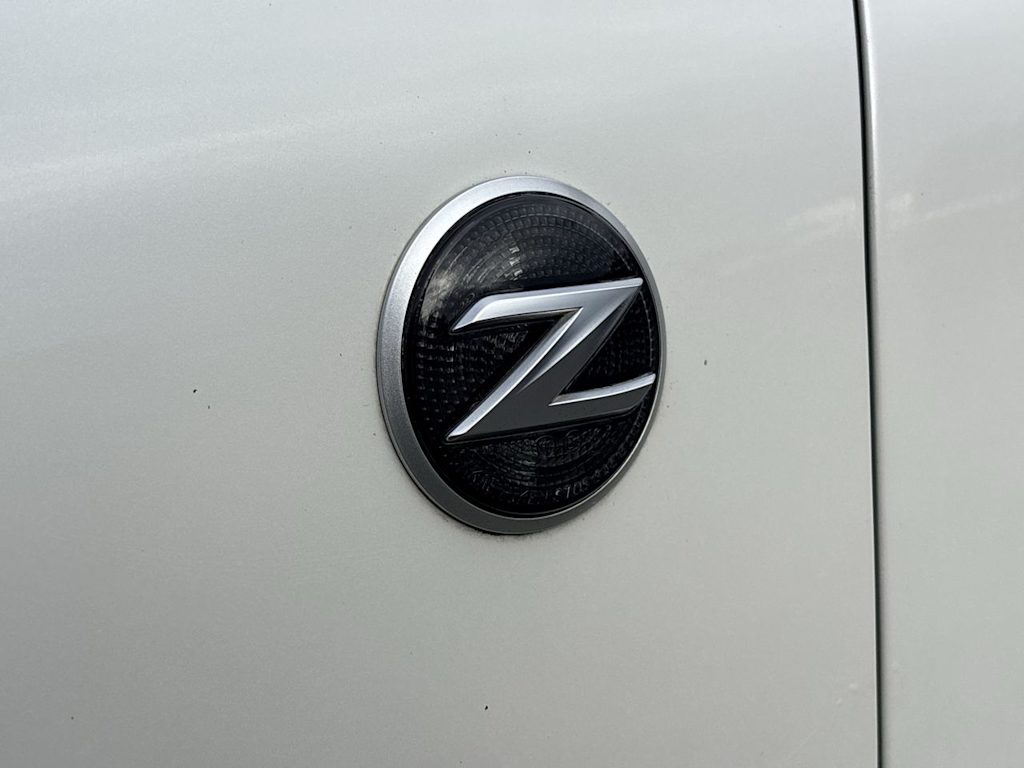 Thumbnail: 2012 Nissan Z - 7