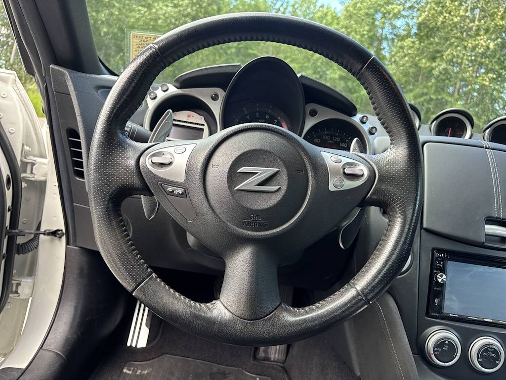 Thumbnail: 2012 Nissan Z - 2