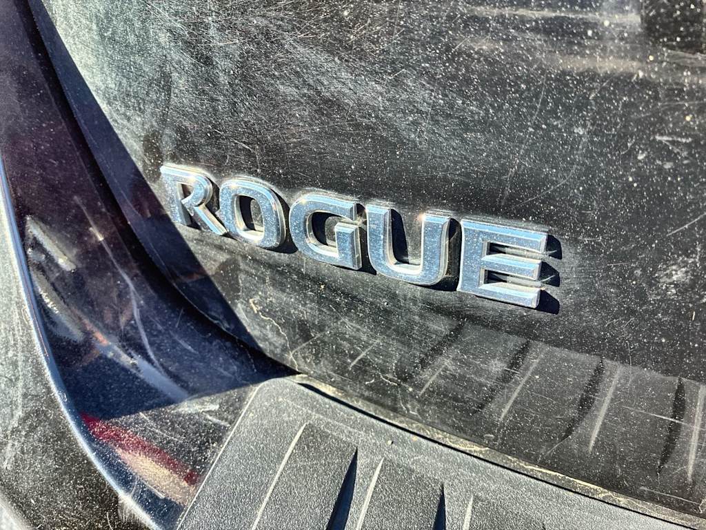 Thumbnail: 2012 Nissan Rogue - 7
