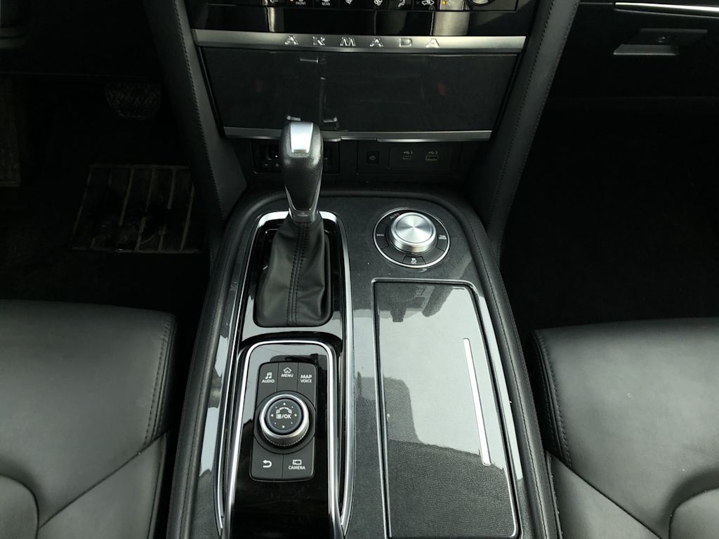 2023 Nissan Armada SV 13