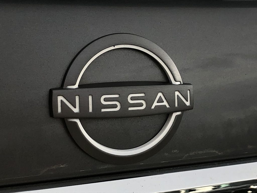 2023 Nissan Armada SV 7