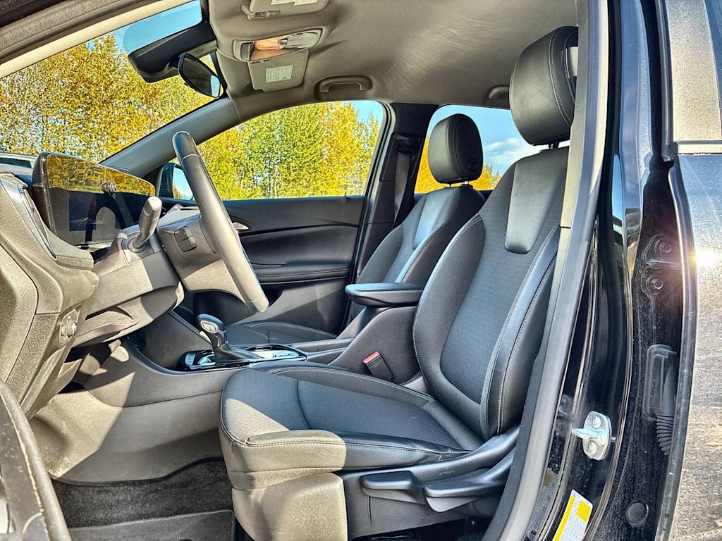 Thumbnail: 2025 Buick Encore GX - 10
