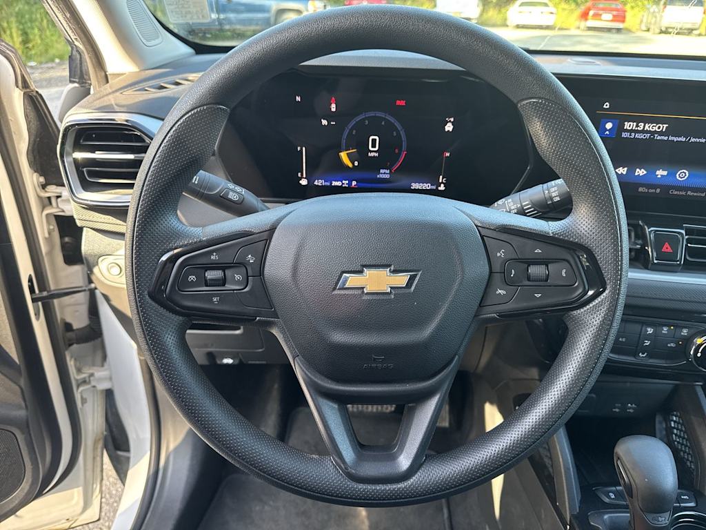 Thumbnail: 2024 Chevrolet TrailBlazer - 2