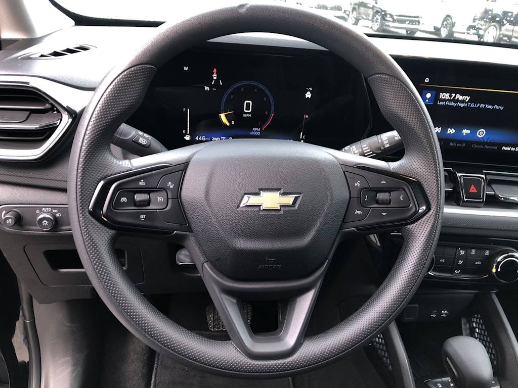 Thumbnail: 2025 Chevrolet TrailBlazer - 2