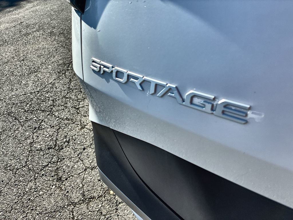 Thumbnail: 2024 Kia Sportage - 6
