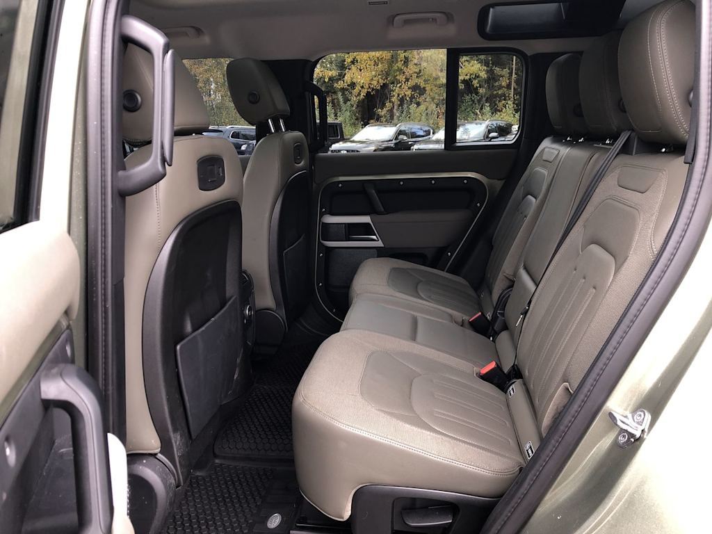 Thumbnail: 2020 Land Rover Defender - 10